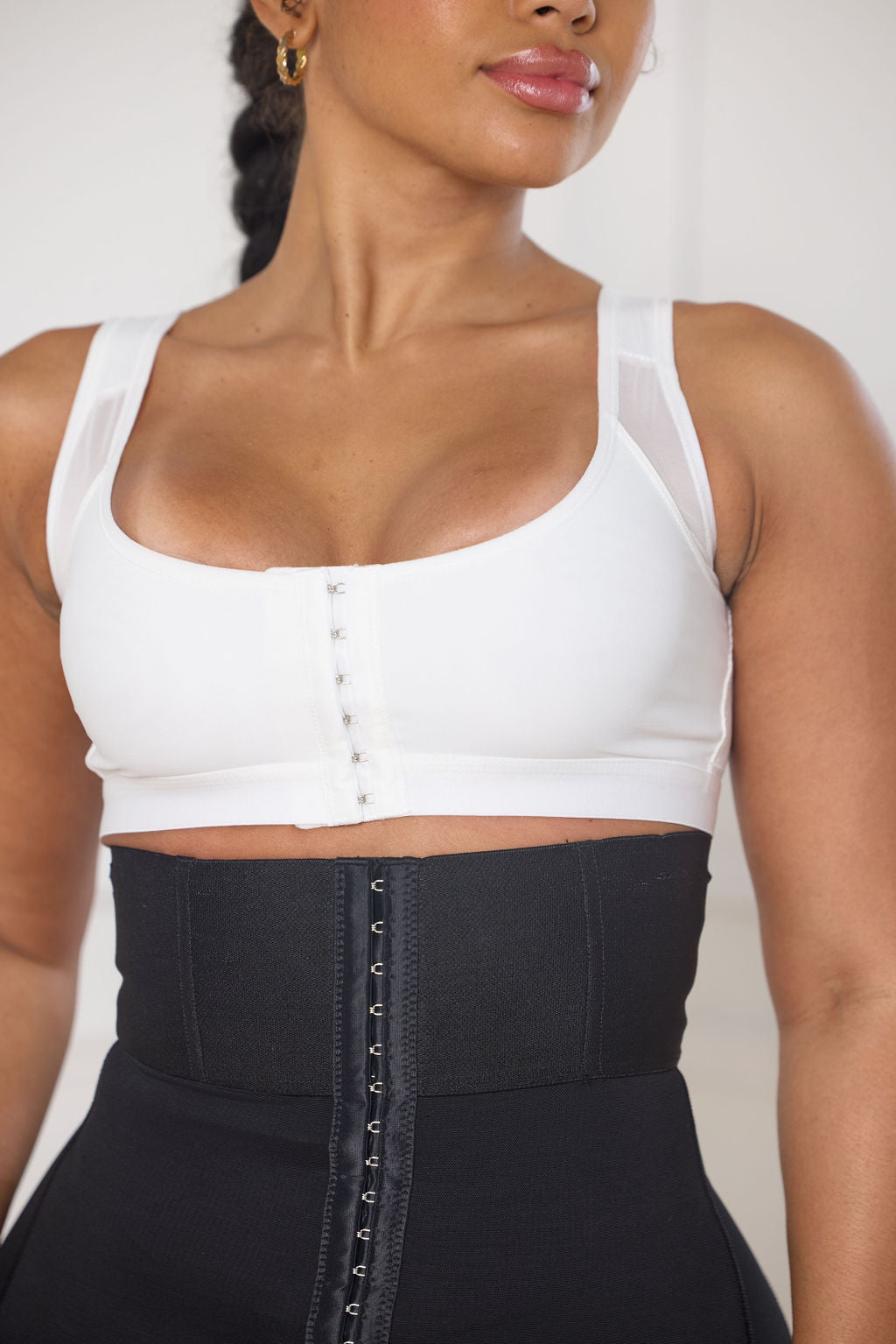 White Wireless Back Support Bra